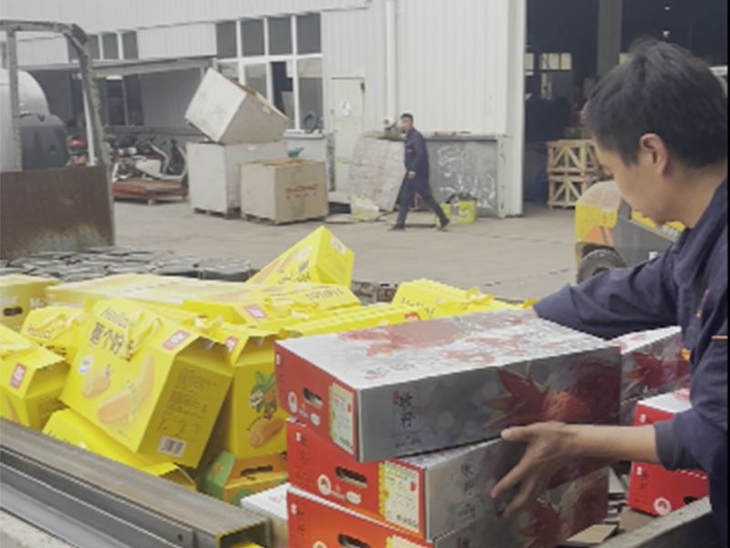 英大重工輸送機工廠中秋送溫暖，匠心傳承與員工關(guān)懷同行